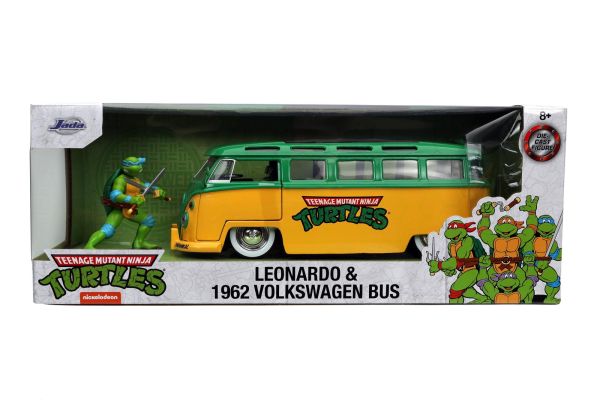 Jada Toys 253285000 1:24 Turtles Leonardo 1962 VW Bus